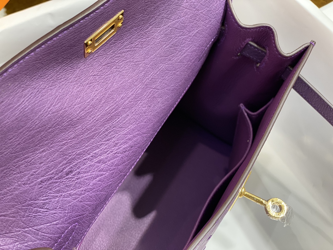 Hermes Kelly 25cm Handbag Shoulder Bag in Purple Ostrich Leather